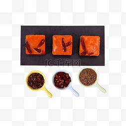 红汤火锅底料图片_火锅底料和香辛料