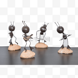 四只小蚂蚁模型
