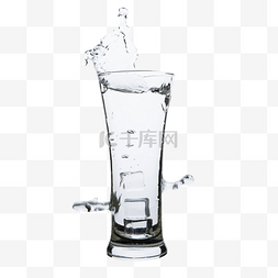 冰块杯图片_一杯干净的液体水