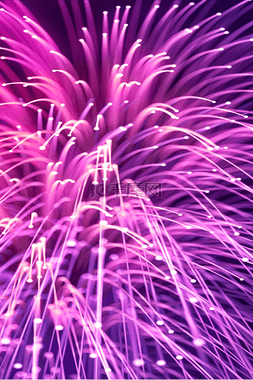紫色光线背景图片_紫色炫光电子光钎背景