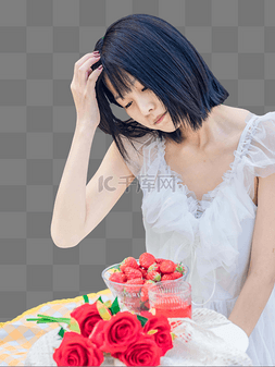吃草莓图片_美女吃草莓