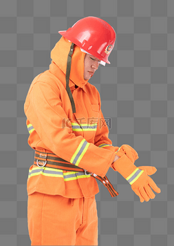 消防手套图片_消防男消防员工作服戴手套