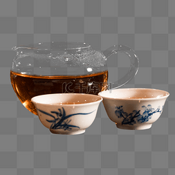 青花瓷茶杯茶水