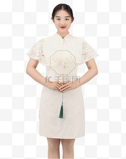 中式女性穿旗袍