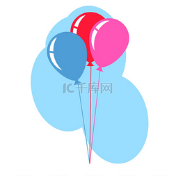 高飞的氢气球图片_五颜六色的气球在天空中的云彩背