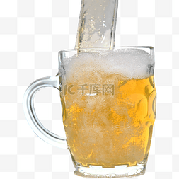 干杯液体图片_玻璃杯啤酒饮料棕色