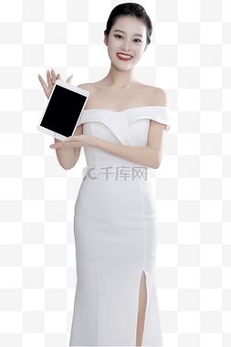 马关县小姐模特服务637.87.939薇图片_微笑礼仪小姐手拿平板电脑