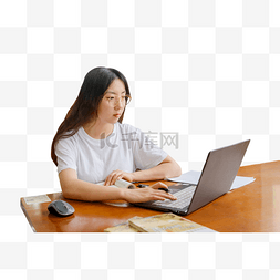 美女用电脑学习