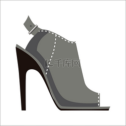 穿鞋的女人图片_灰色露趾穆勒鞋，高跟鞋和缝合隔