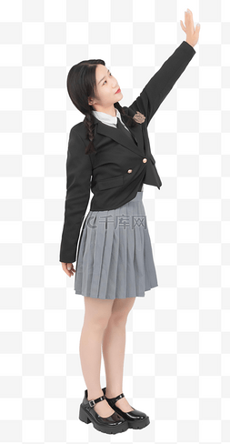 穿制服双马尾女孩