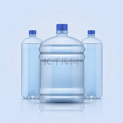 水瓶空的透明塑料容器瓶用于清洁