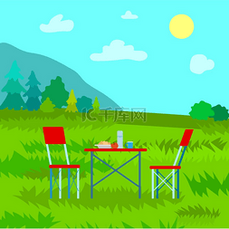 夏天情侣图片_山间野餐，餐桌上有饭菜和热水瓶