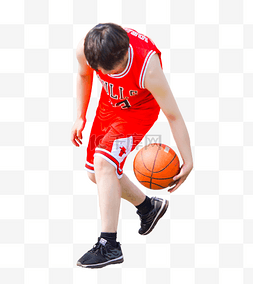 打篮球男孩