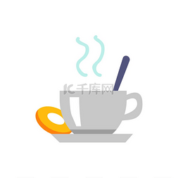 一杯热茶或咖啡上面有阵阵蒸汽饼