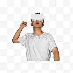 vr戴眼镜图片_青年男子戴VR眼镜体验