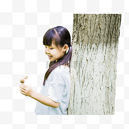 大树女孩图片_夏季女孩靠在大树上