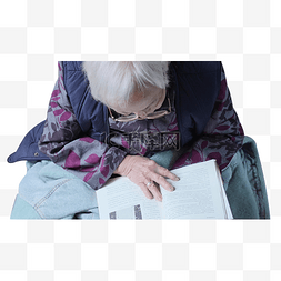 创新改变生活图片_老年生活老人老太太戴老花镜阅读