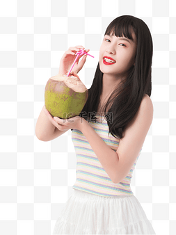 夏季喝果汁图片_手捧椰子汁女孩人物