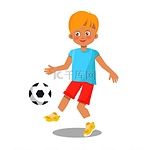 五颜六色生动的矢量图描绘了穿着夏季服装的小男孩，在干净的白色背景下踢足球。小男孩在白色背景下踢足球