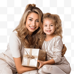 快乐的母亲和小女孩在圣诞树附近