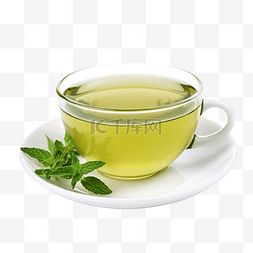 孤立的美味绿茶杯