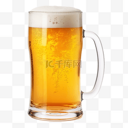 玻璃杯与冰镇啤酒