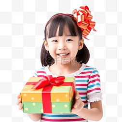 可爱的亚洲小女孩带着礼盒和装饰
