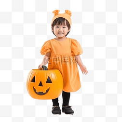 可爱的亚洲小女孩带着桶南瓜