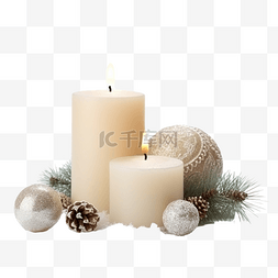 圣诞球红图片_圣诞组合物与燃烧的蜡烛和雪上的