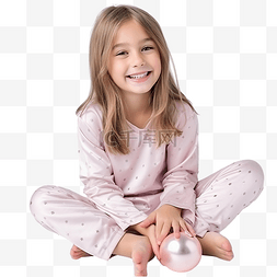 穿着粉色睡衣的快乐快乐的小女孩