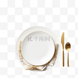 刀盘图片_圣诞餐桌布置，配有白盘金色餐具