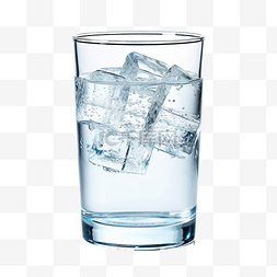玻璃杯中的冷饮水有助于预防中暑