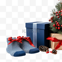 圣诞礼品盒和红袜子