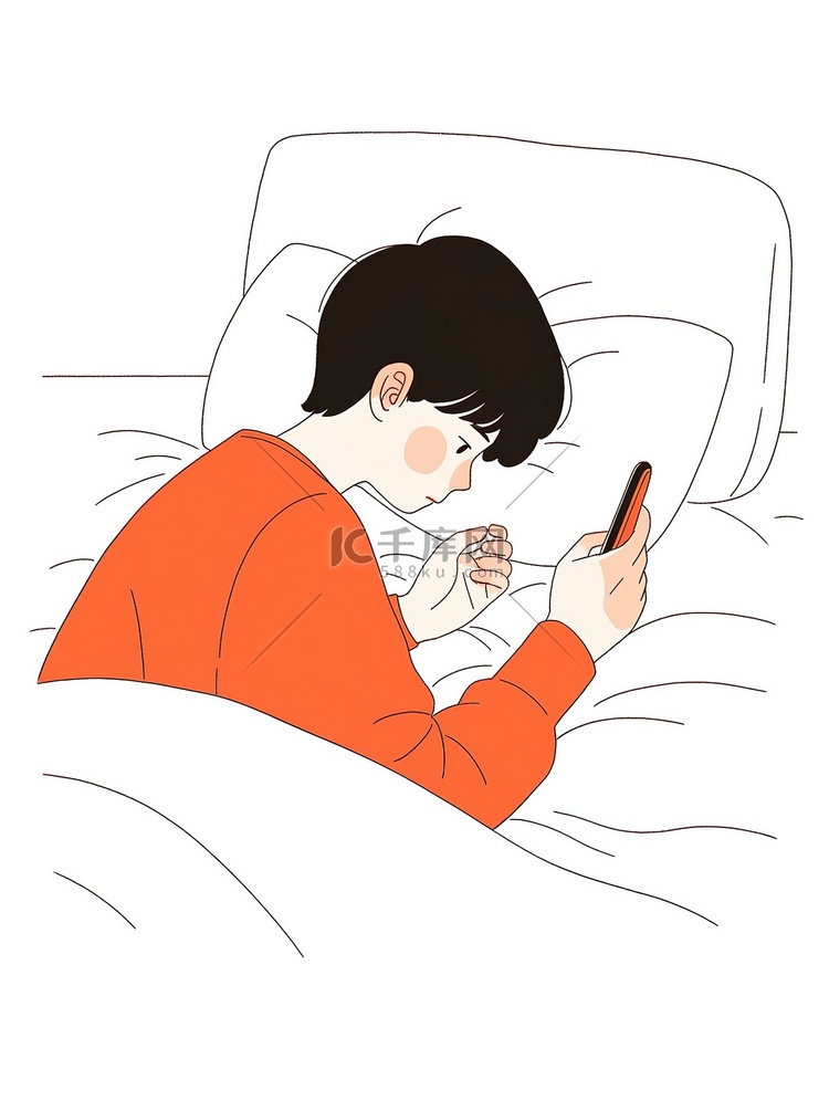 可爱小男孩躺在床上玩手机图片