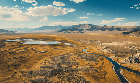 加利福尼亚州莫诺湖周围干燥沙漠景观的鸟瞰图