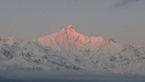 神山卡瓦格博峰