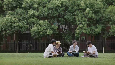 大学图书馆读书自习学习实拍视频素材
