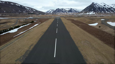 航拍西藏雪山马路空镜实拍素材