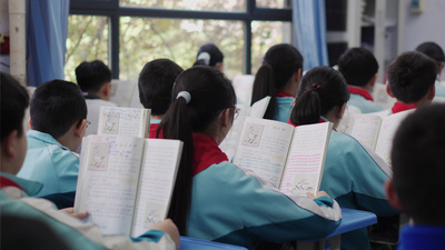 实拍视频素材校园小学生读书课堂学习实拍视频素材