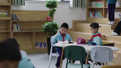 校园图书馆小学生读书课堂学习实拍视频素材