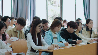 校园学上课路青春大学视频实拍