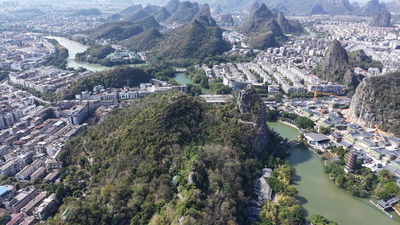 桂林连绵起伏山川城市航拍实拍素材