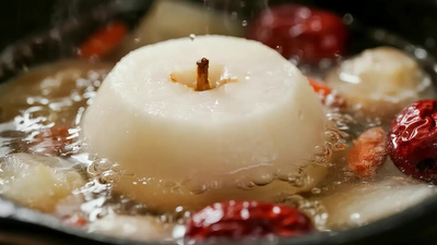 实拍视频素材秋季美食雪梨银耳汤实拍视频视频实拍