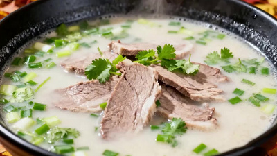 实拍视频素材冬季鲜美羊肉汤暖胃滋补