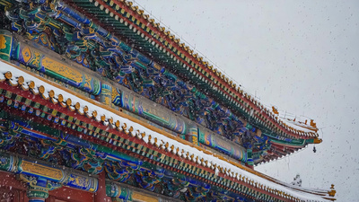古建筑屋檐雪景实拍素材