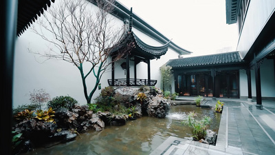 苏州园林江南烟雨园艺海棠树花锦鲤景观