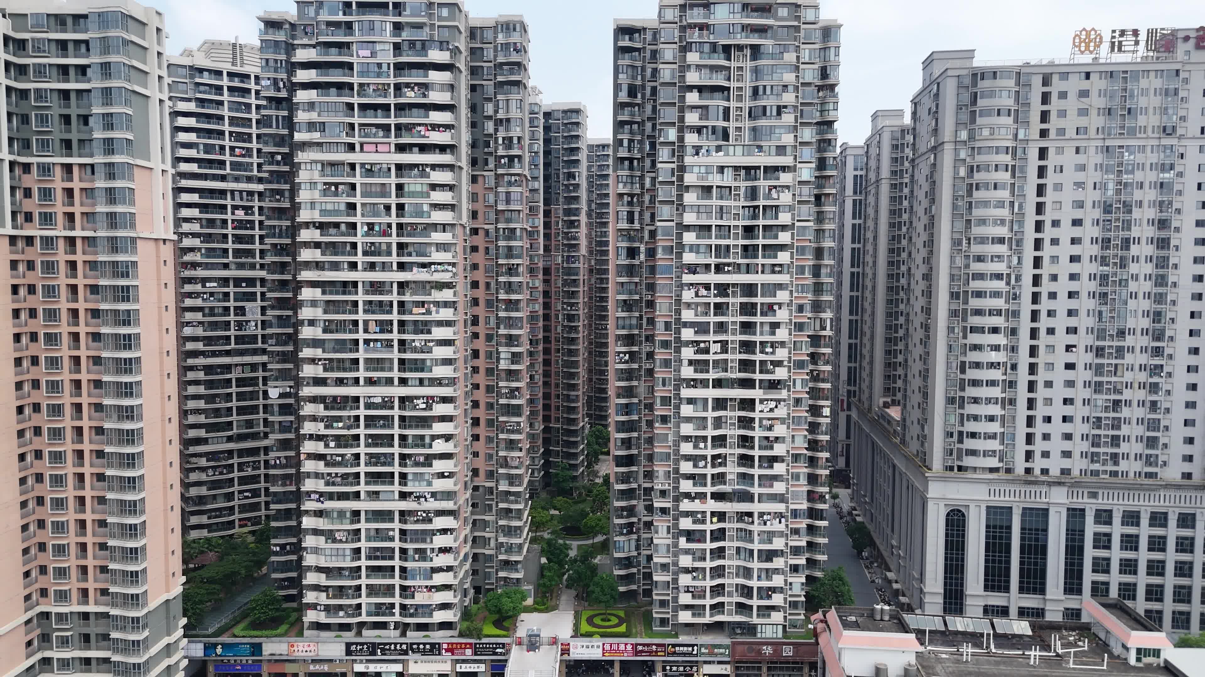 城市密集小区住宅高楼航拍 视频特效素材