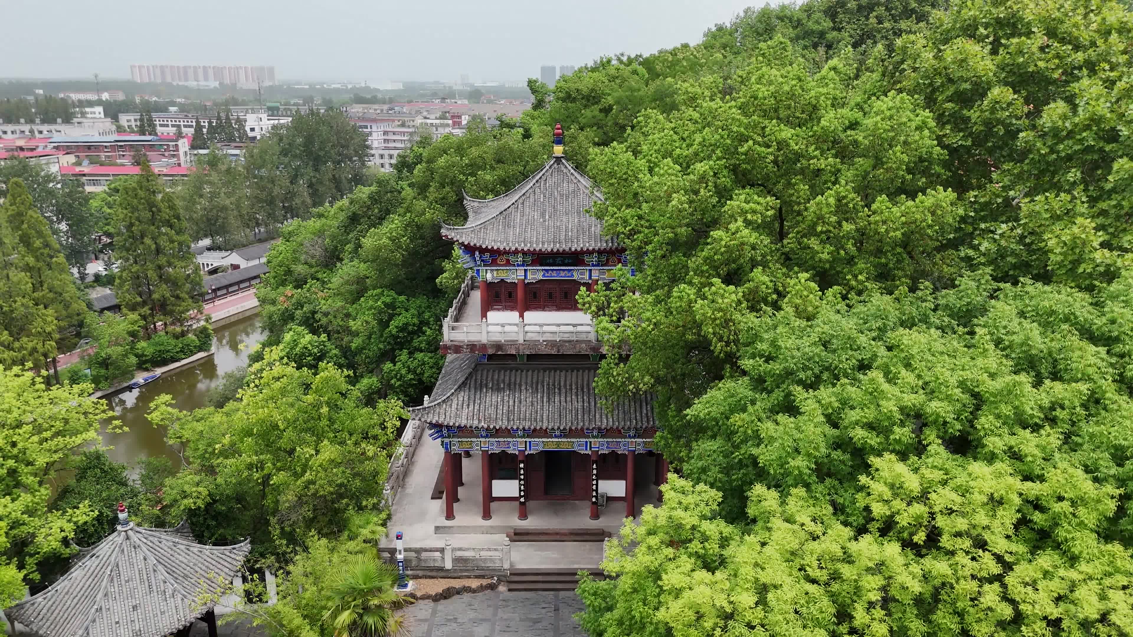航拍湖北黄冈黄州东坡赤壁景区