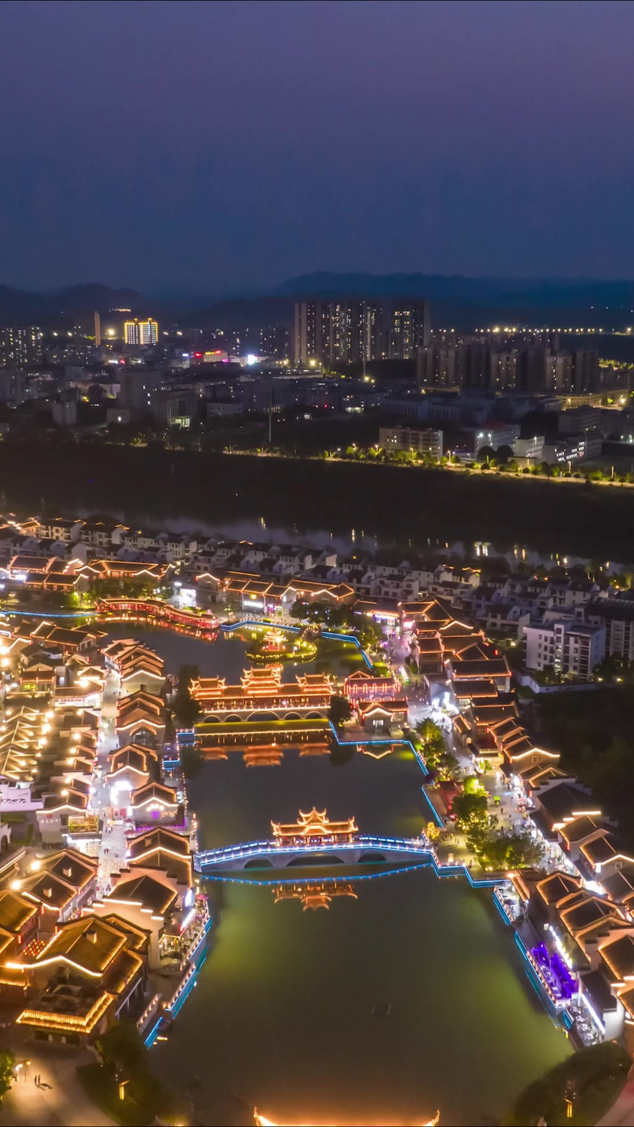 广西崇左太平古城太平府夜景航拍移动延时竖屏 视频特效素材