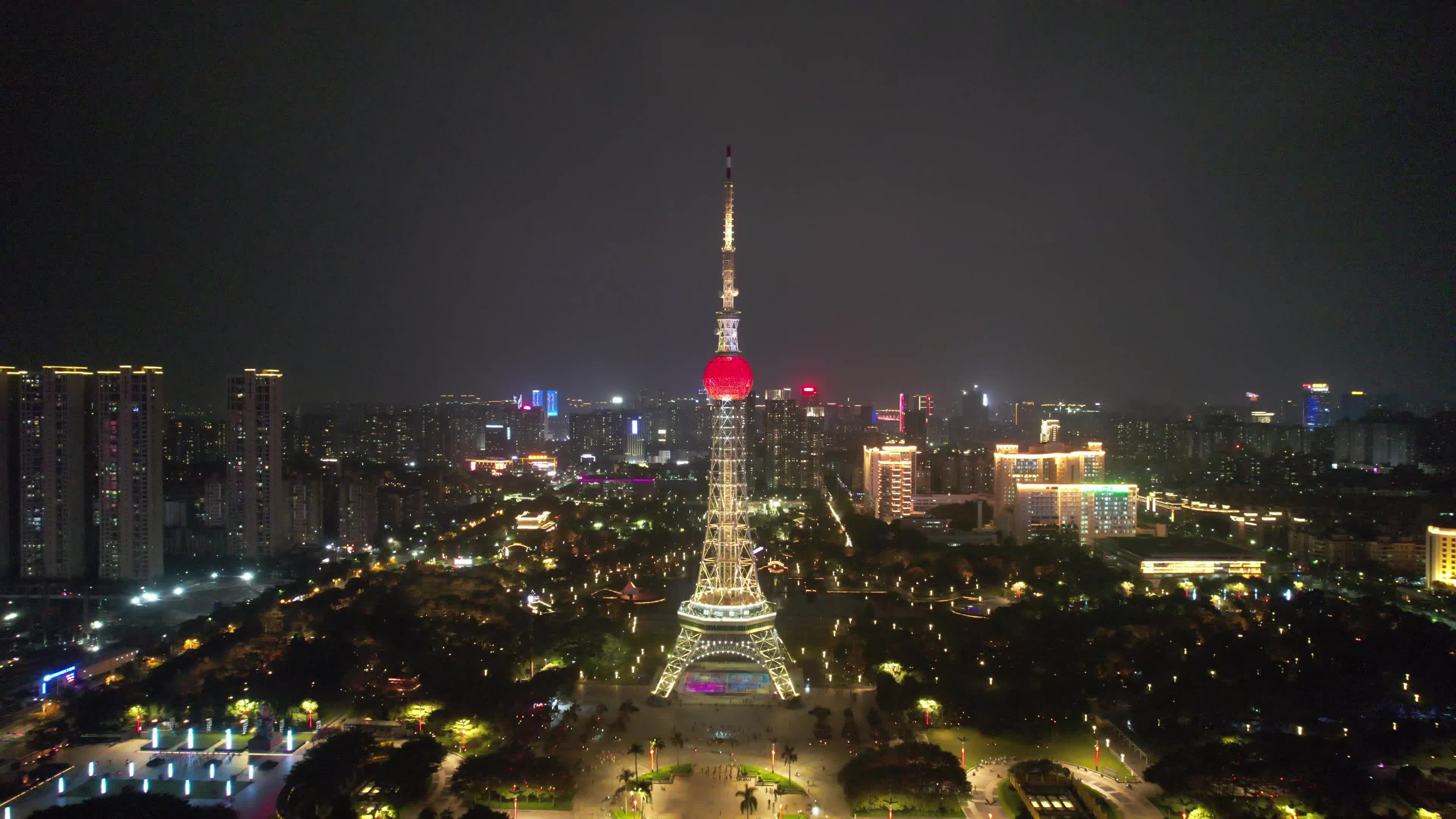 广东佛山岭南明珠体育馆佛山电视塔夜景航拍视频特效素材